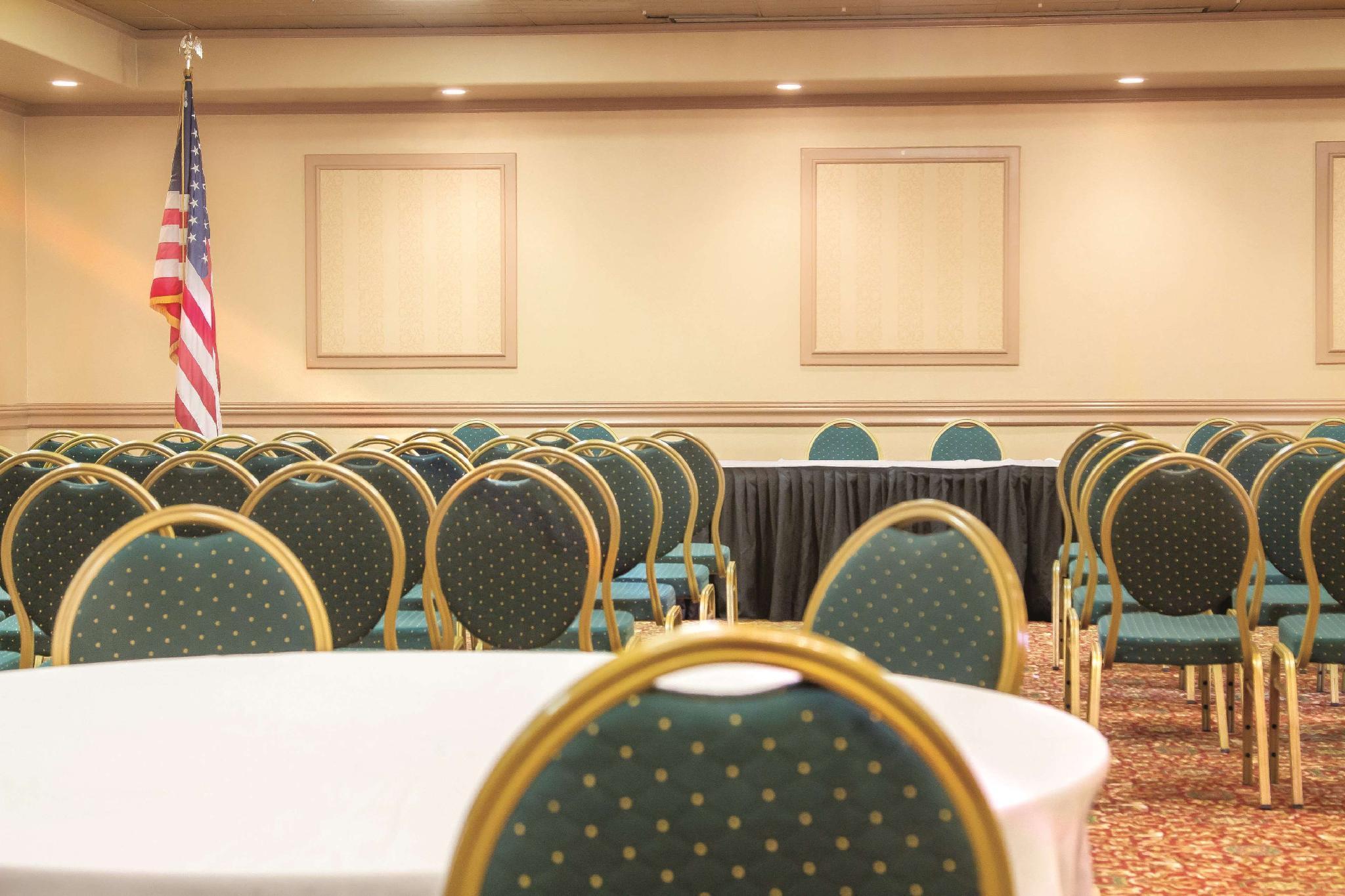 La Quinta By Wyndham Fairbanks Airport Hotel Luaran gambar