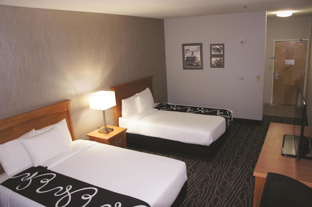 La Quinta By Wyndham Fairbanks Airport Hotel Luaran gambar